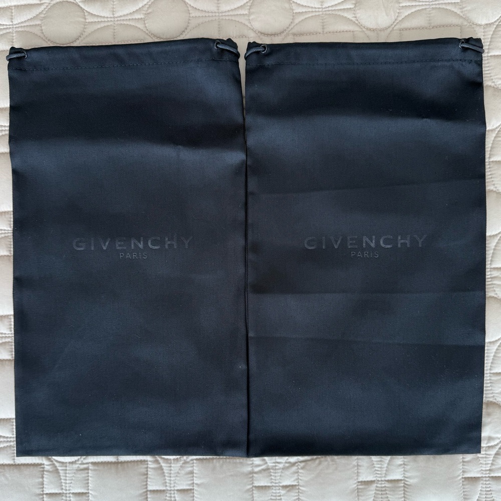 NWT Givenchy Black Elegant Studded Oxfords - Picture 12 of 13